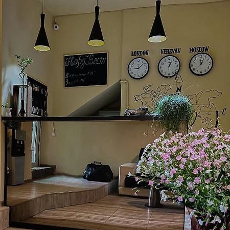 Нордвест Hotel Yerevan Bagian luar foto
