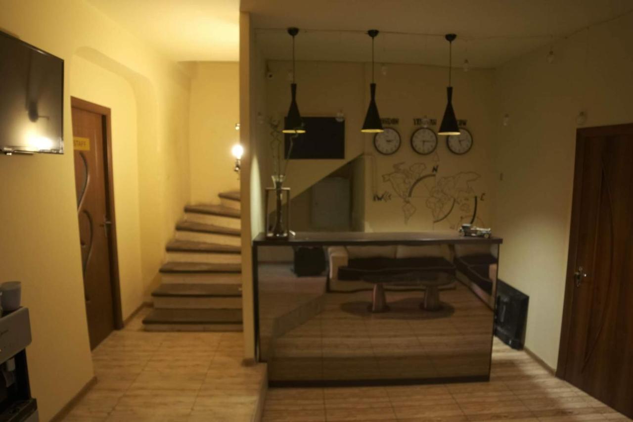 Нордвест Hotel Yerevan Bagian luar foto